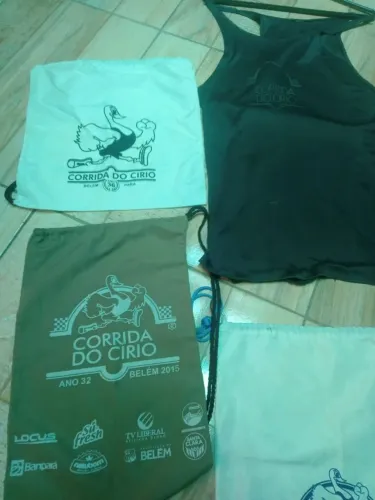 R$65 Camisa e sacolas da Corrida Círio anos 80.