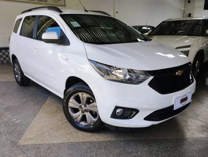 Chevrolet Spin LTZ 1.8 AT2023 5 lugares
