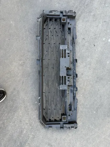 Grade Dianteira Mitsubishi L200 2021 A 2023