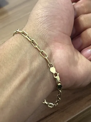 Pulseira cadeado 4mm 21cm - 10g ouro 18k