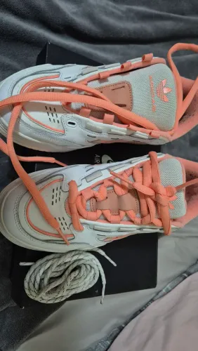 Tênis Adidas adi2000