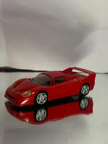 Vendo ferrari f50 shell 1/36 nova 
