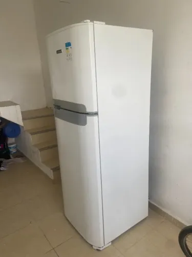 Geladeira Continental 472L - 127V