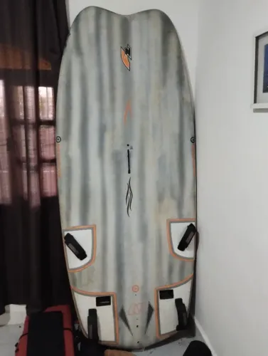 Prancha Fórmula Windsurf (full carbon) - Wind Surf