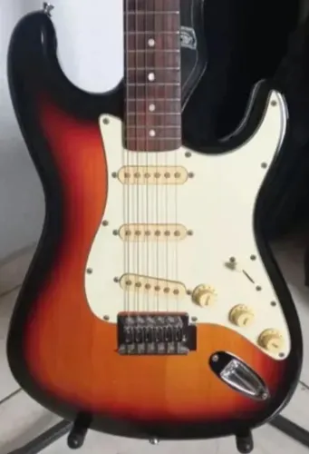 Guitarra Shelter FTS 62