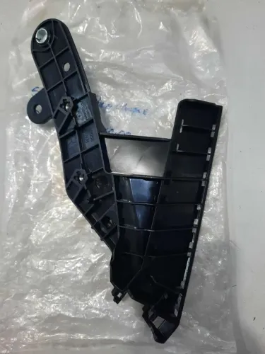 Suporte Parachoque Dianteiro Direito Nissan Altima 2013 a 2017
