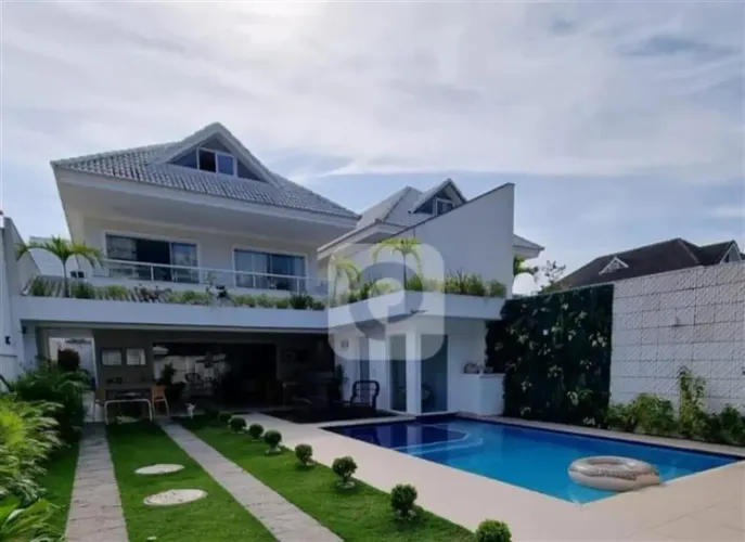 Casa com 400m2, 5 quartos, na Barra da Tijuca