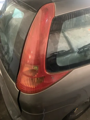 LANTERNA DIREITA PEUGEOT 207 SW