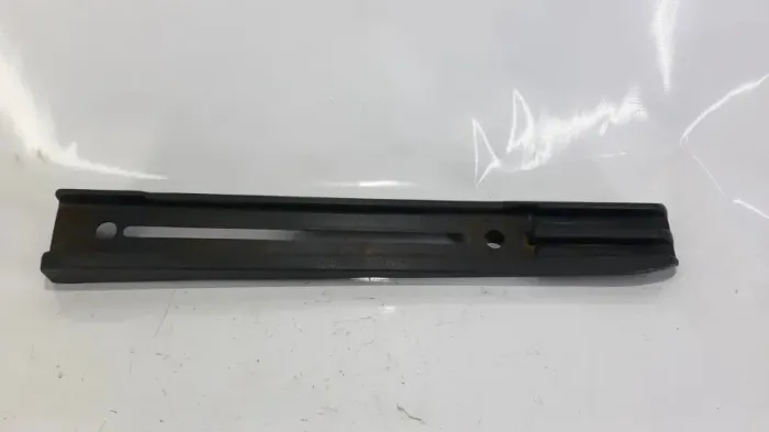 Capa acabamento trilho do banco Vw Gol G3 G4 confortiline LE c/ detalhe