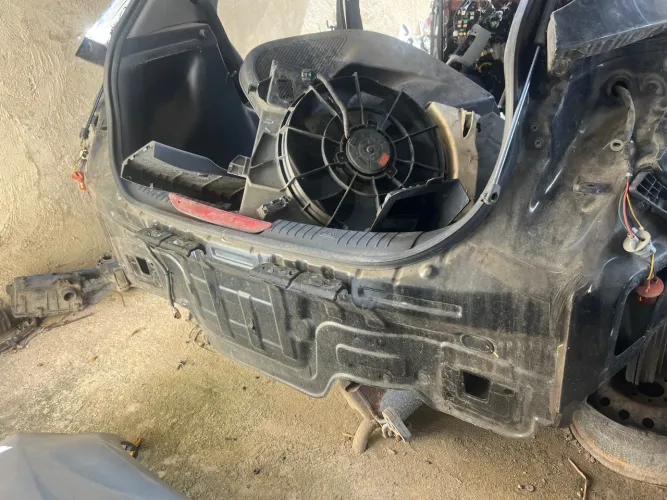 Painel traseiro hb20 ano 2013 a 2018 hatch
