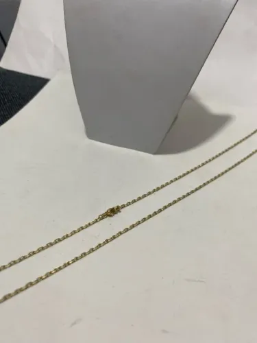 Cordao cadeado 8,3g maciço de ouro 18k