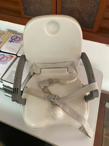 Cadeirinha para papinha de bebê