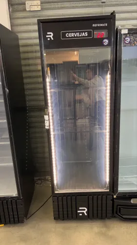 Cervejeira 570L chega até -7.5c com vidro aquecido - pronta entrega