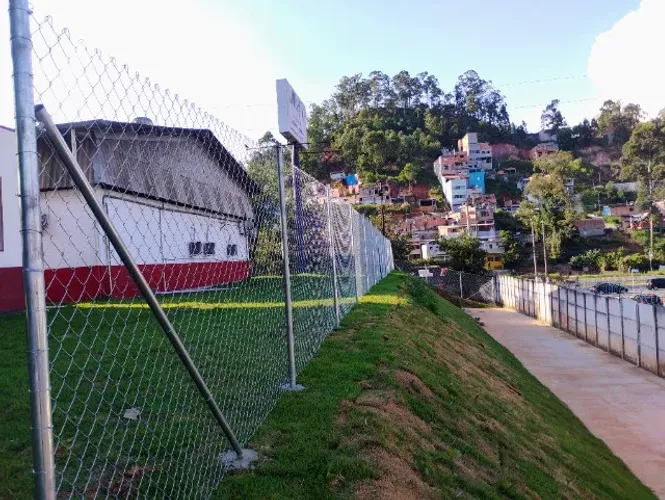 ALAMBRADO E GRADIL instalação 