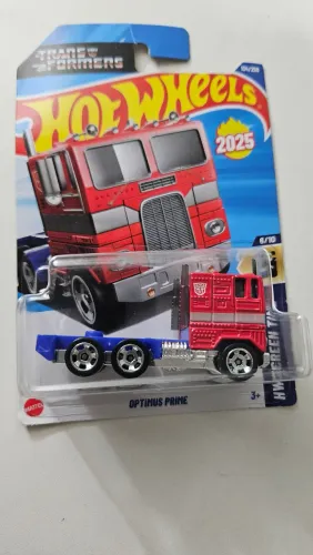 Carrinho Hot Wheels Caminhão Optimus Prime Transformes