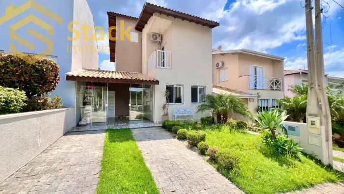 CASA À VENDA COM 3 QUARTOS SENDO 1 SUÍTE - CONDOMÍNIO VILLAGGIO DI SAN FRANCESCO - BAIRRO