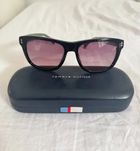Óculos de Sol Tommy Hilfiger