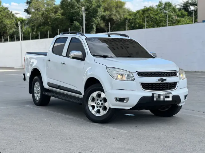 Chevrolet S10 Pick-up LTZ 2.4 F.power 4X2 CD 2013