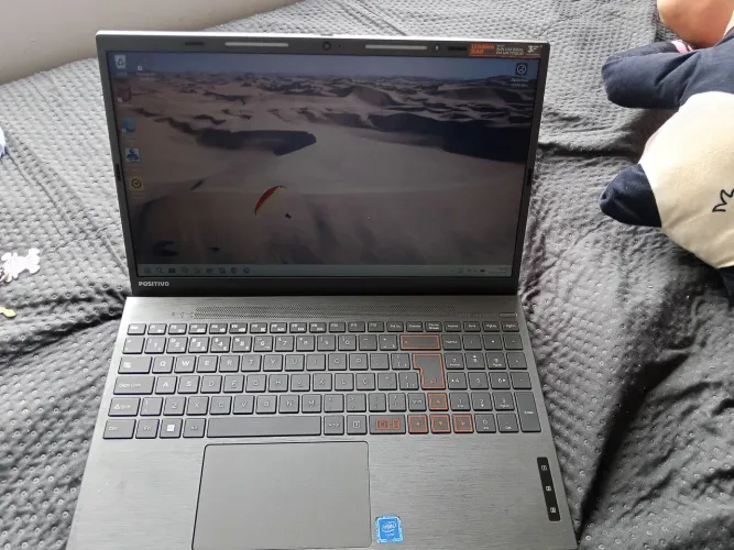 Notebook positivo Luminar bar