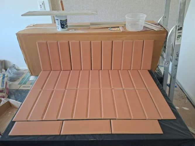 Revestimento Portinari de parede Frame Red Matte