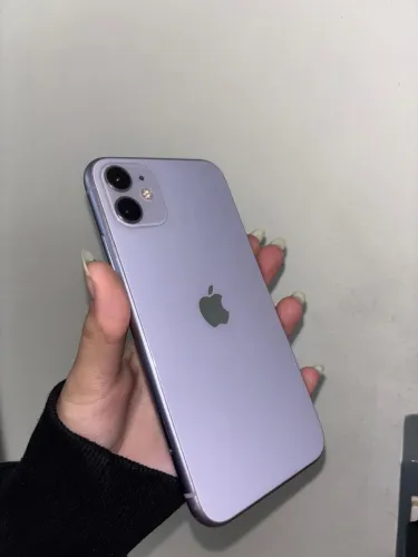 iPhone 11