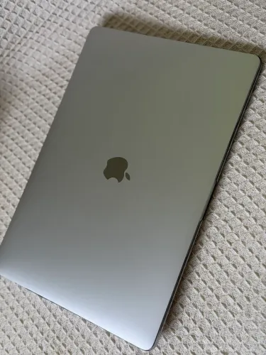 MacBook 2018 16ram 512gb armazenamento