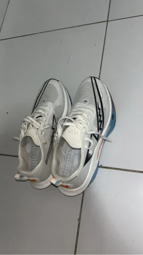 Vendo tênis chunta 42 