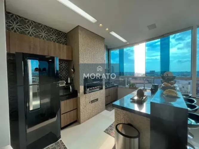 Cobertura Triplex com 3 quartos sendo 2 suítes com 3 vagas de garagem no bairro Eldorado.