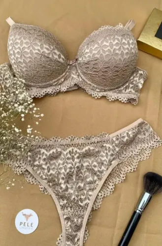 Moda lingerie - venda só por encomenda 