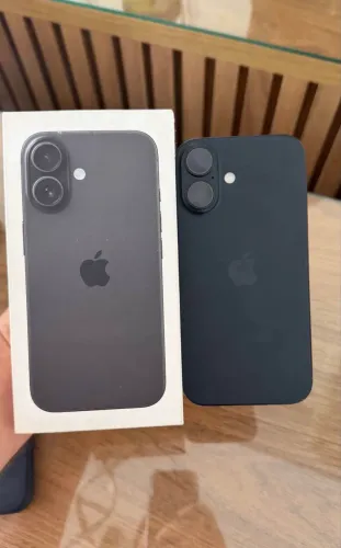 iPhone 16