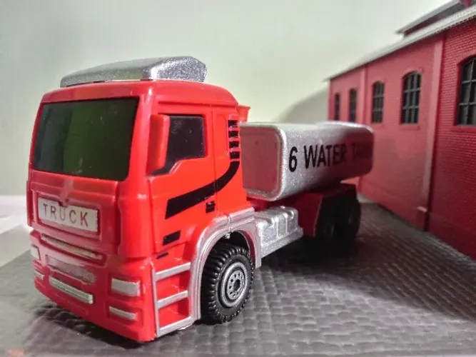 MINIATURA CAMINHÃO MAN TGS FIRE TRUCK WATER TANK 6 - ESCALA 1/75-76 (0)