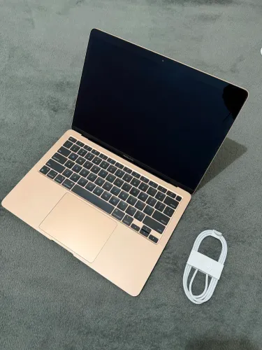 MacBook Air M1 2020