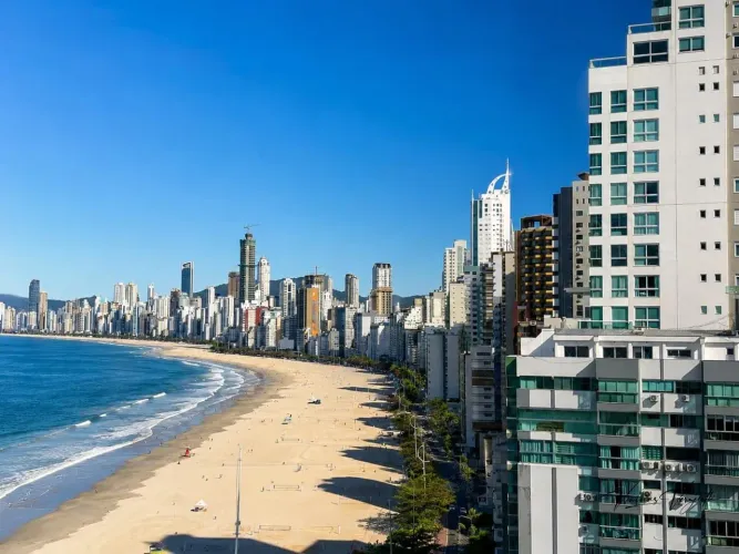 Frente ao Mar para Venda em Balneário Camboriú, Barra Norte, 3 dormitórios, 1 suíte, 2 ban