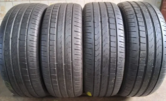 04 pneus 215/50/17 Pirelli p-7 por 970,00 o jogo (4)