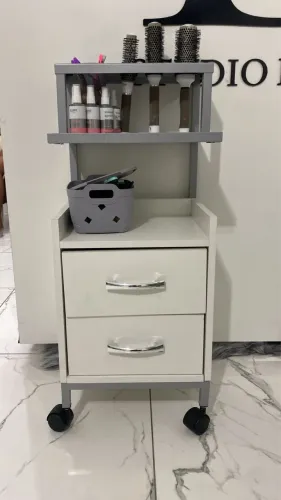Móveis para salão de beleza 