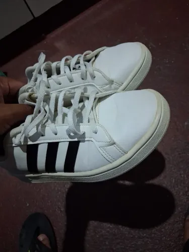 Tênis Adidas Grand Court 2.0
