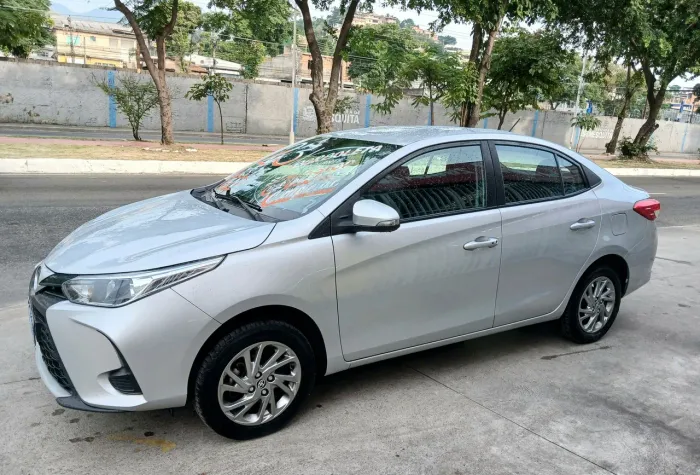Toyota Yaris XS Sedan 1.5 Flex 16V 4P Aut. 2023