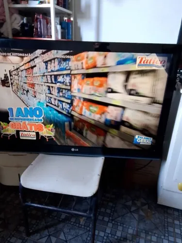 Tv LG 42 polegadas funcionando blz nuca foi mechida