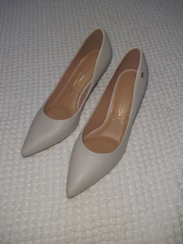 Sapato Vizzano Cinza Claro 36