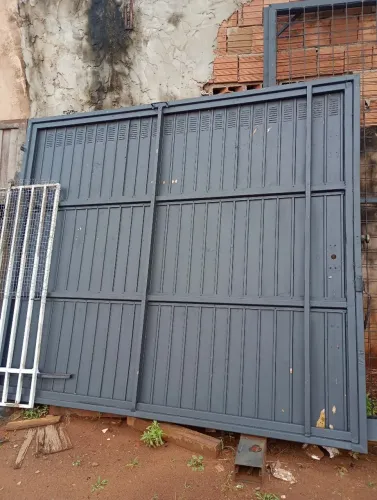 Portão de elevação