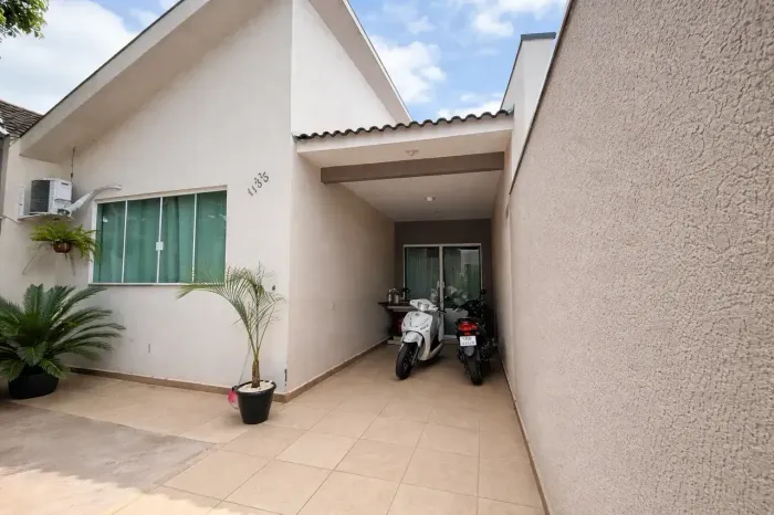 CasaTérrea para venda possui 76 metros quadrados com 3 quartos em Jardim Verão - Sarandi -