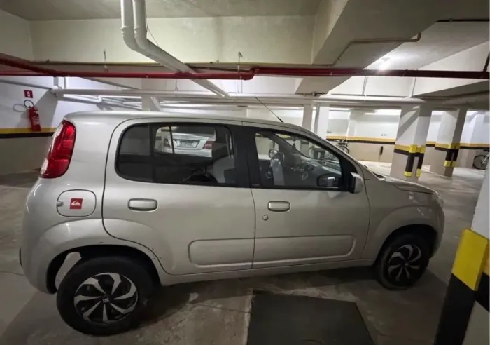 Fiat Uno Vivace/rua 1.0 EVO Fire Flex 8V 5P 2012