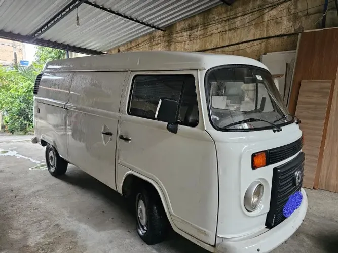 Volkswagen Kombi Furgão 1.4 MI Total Flex 8V 2013