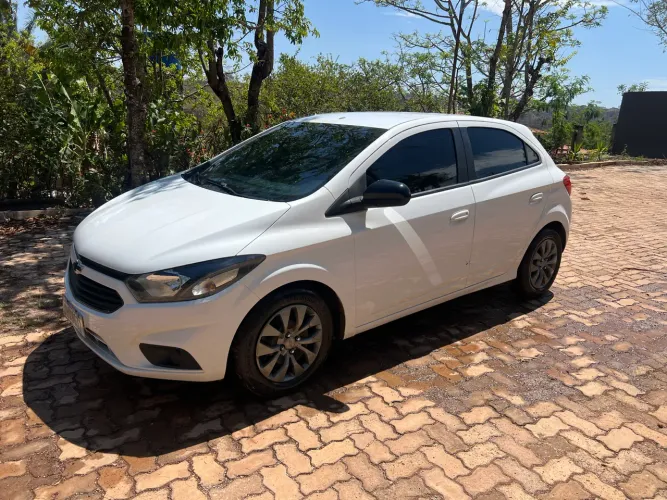 Chevrolet Onix Hatch LT 1.0 12V Flex Mec. 4P 2024