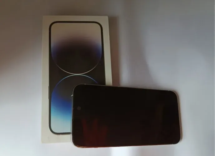 Iphone 14 pro max 256mb