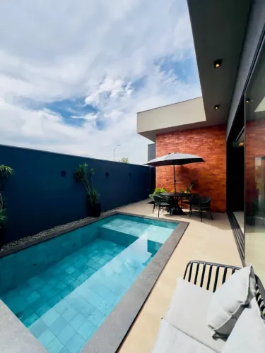 Casa à venda no Residencial Guestier I em Piratininga-SP.