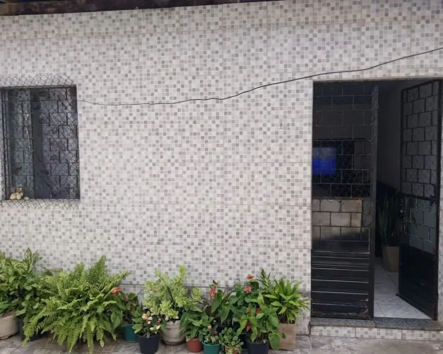 Casa à venda no bairro Canaã 