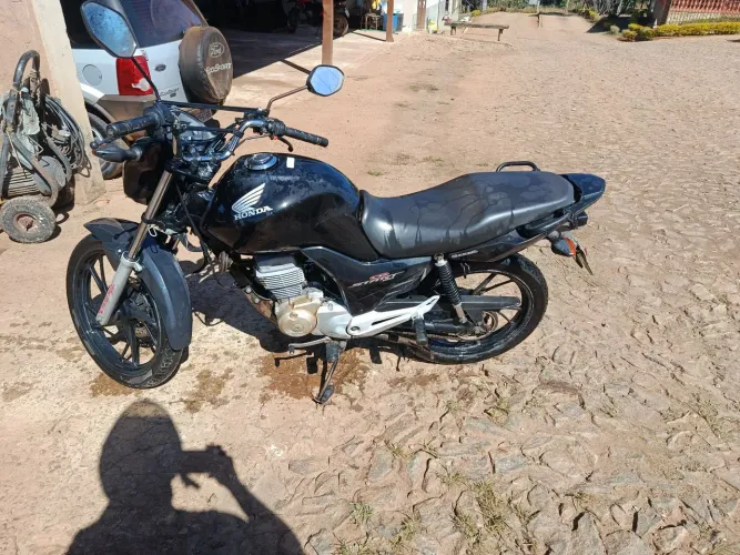Vende se moto start 160