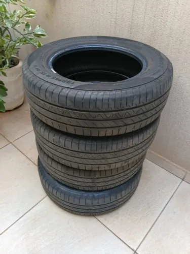 Pneus aro 15