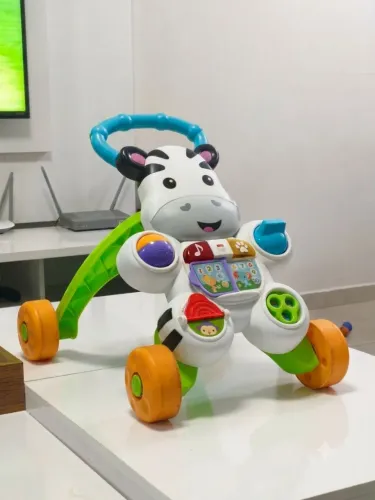 Andador Fisher Price - Zebra